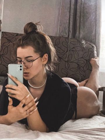 Зоя Медсестра